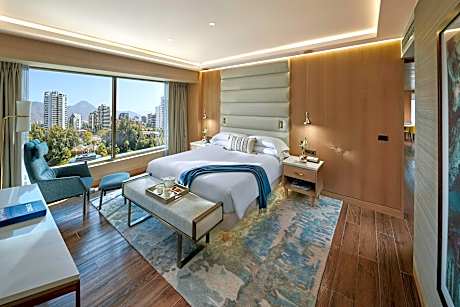 2 Bedroom - 2 Bath Family Suite