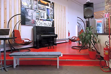 Hostel Colours