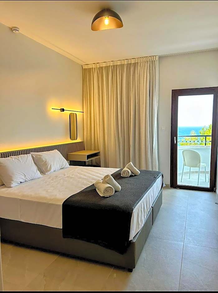 Pigeon Beach Hotel Apartments