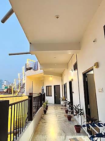 Aroma Guest House