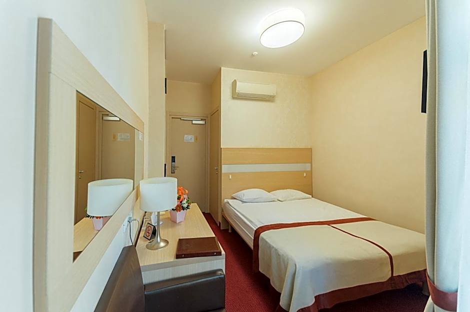 Photo 1 of 11 of Classic 1 Double Bed or 2 Beds