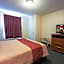 Red Roof Inn & Suites Dickinson