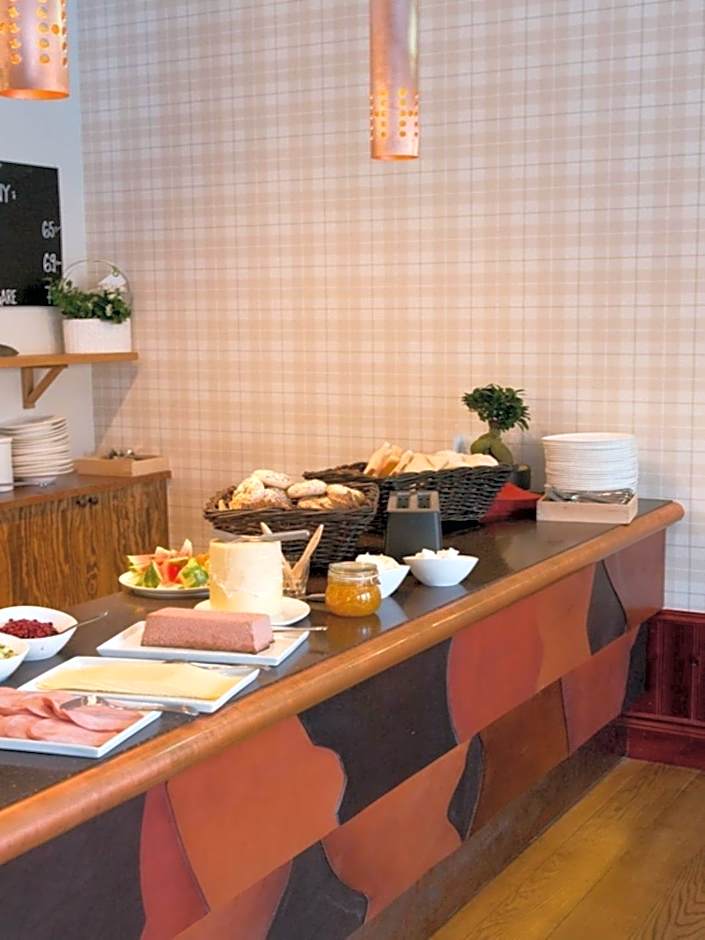 Hovde Hotell
