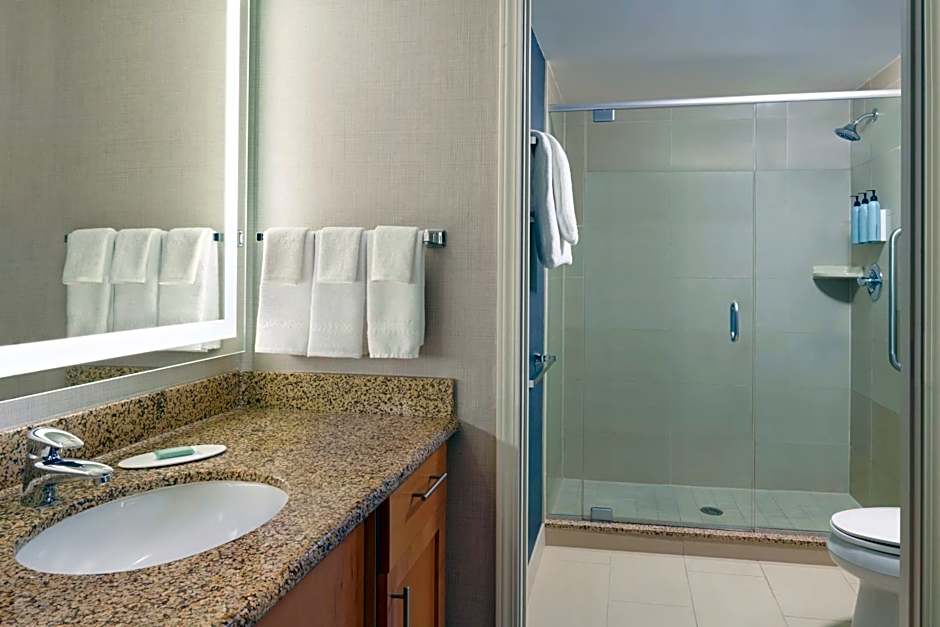 Residence Inn by Marriott Calgary Airport