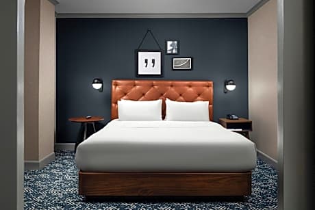 Corner King Suite with Sofa Bed