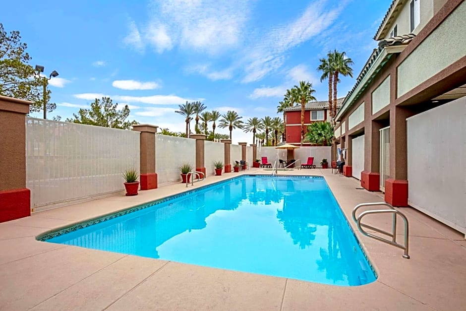 La Quinta by Wyndham Las Vegas RedRock/Summerlin