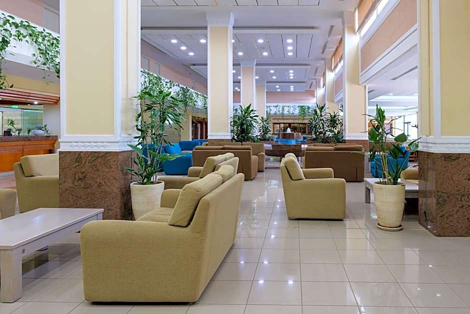 Avanti Hotel