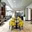 Embassy Suites By Hilton Hotel Indianapolis-Downtown