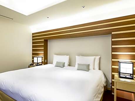 Precious Suite King Double