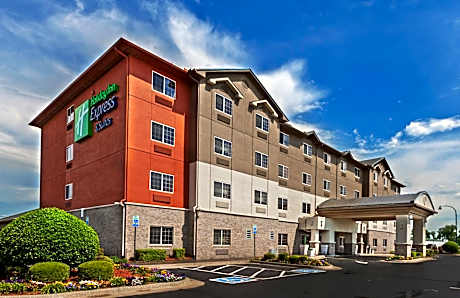 Holiday Inn Express Hotel and Suites Jenks By IHG
