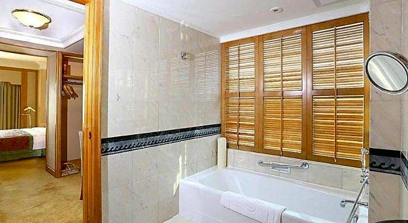 Regency Hotel