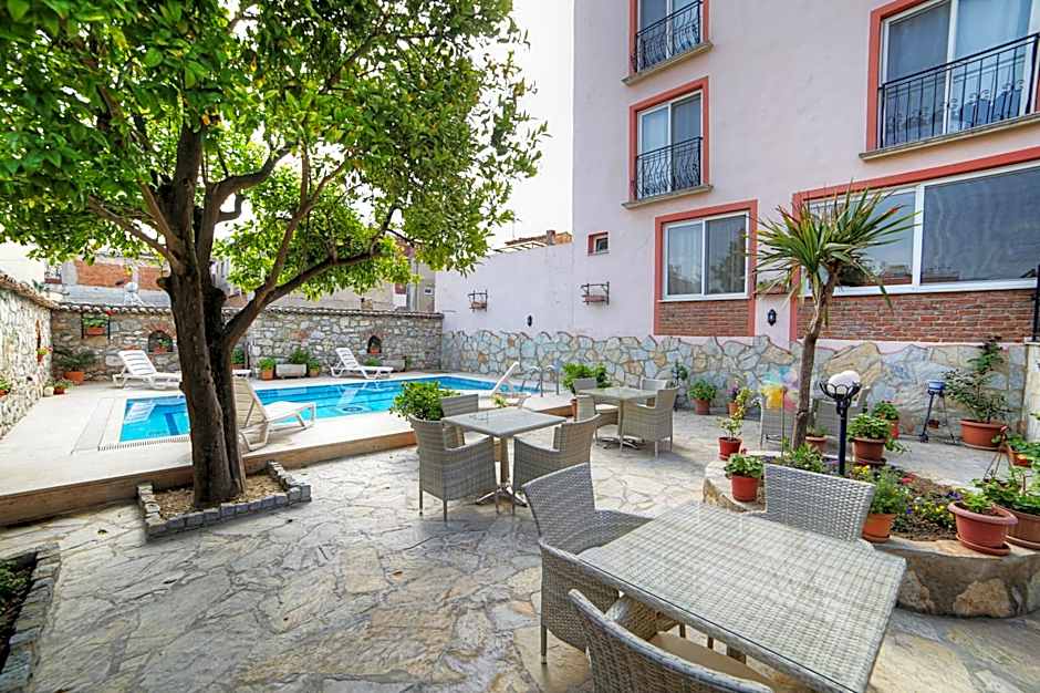 Nazar Hotel