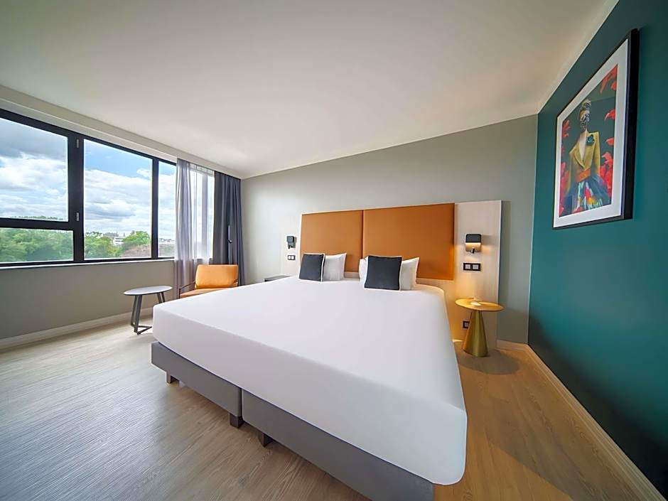 Maek Hotel Antwerp Central - Handwritten Collection