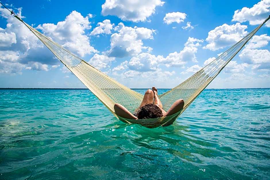 Azul Nomeolvides Bacalar - Guests Only