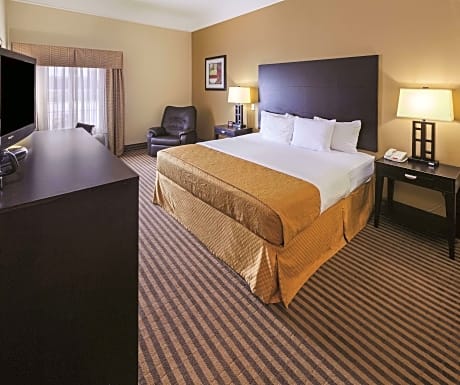 2 Queen Beds Mobility/Hearing Impaired Accessible Room Non-Smoking