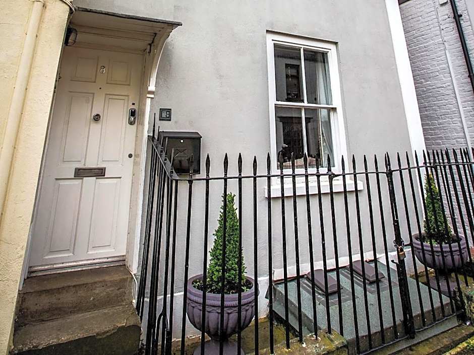 No.8 Accommodation