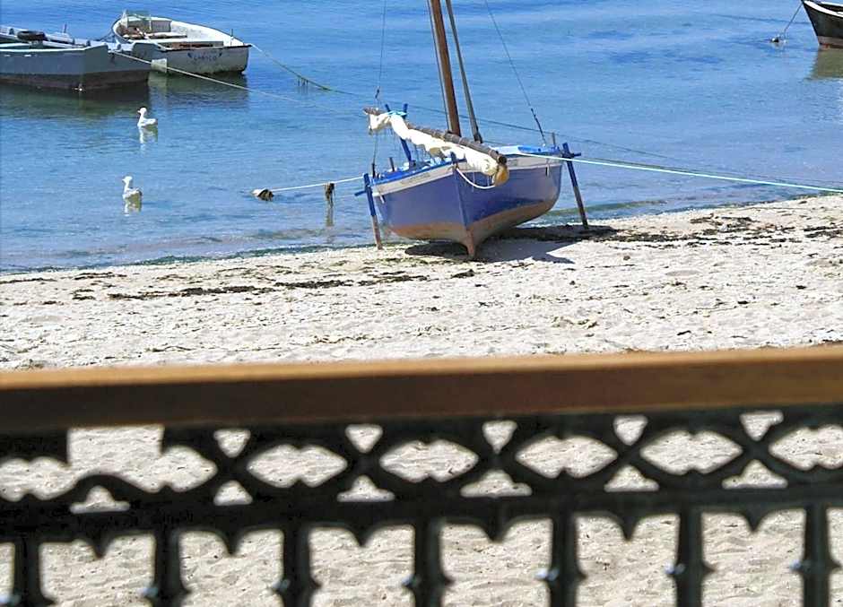 A Esmorga-Posada del Mar