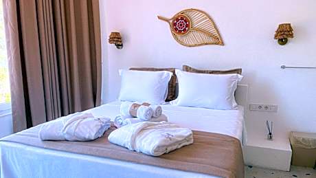Luxury Triple Room