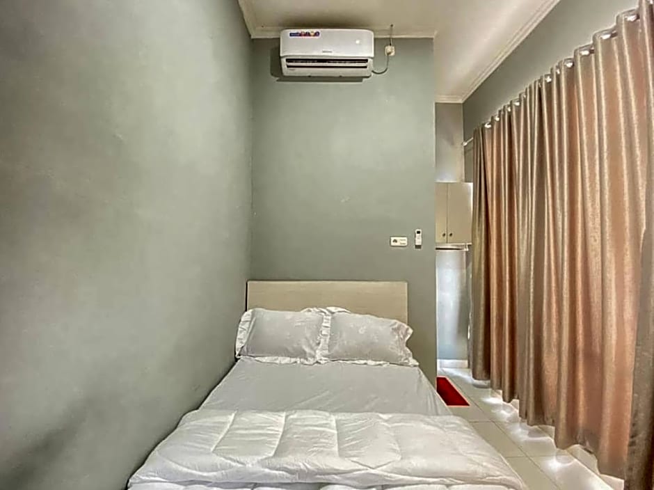 Pelangi Guest House Palembang RedPartner