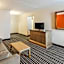Econo Lodge Inn & Suites Norton - Wise South