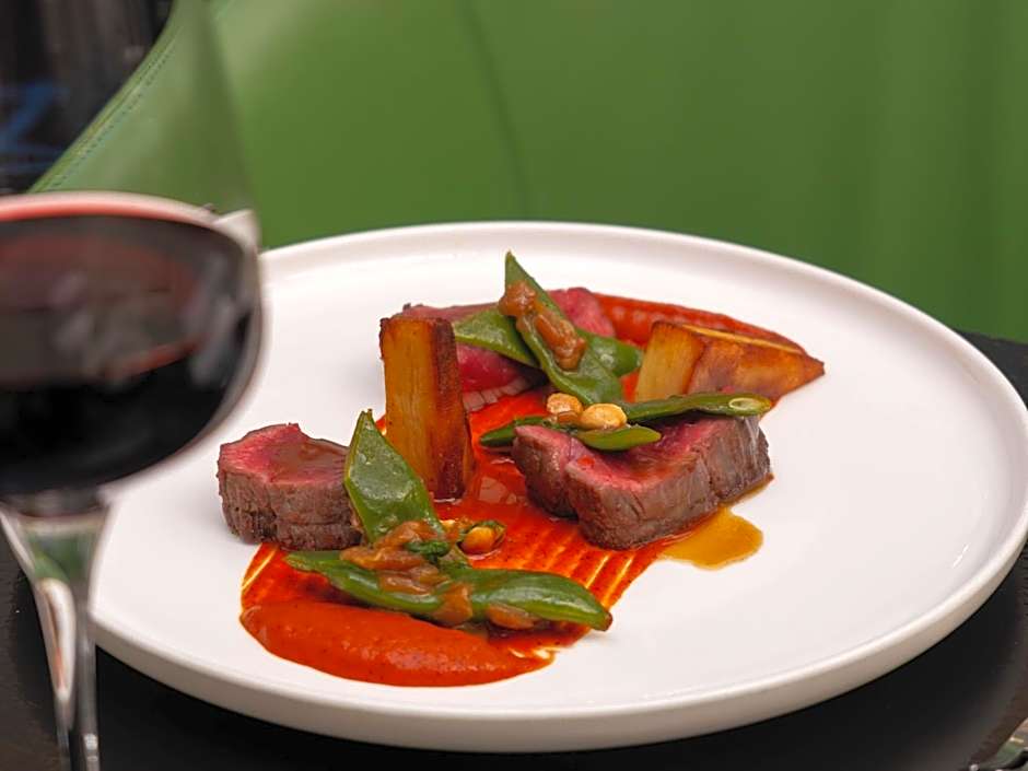 Hôtel Vernet Champs Elysées Paris