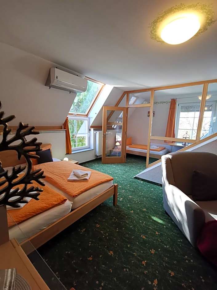 Hotel Bördehof, direkt an der A2 & A14, Restaurant, Tagung, individuell