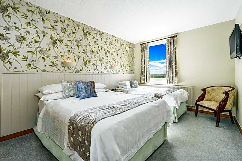 Best Western Limpley Stoke Hotel