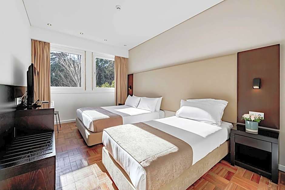 Lisboa Central Park Hotel Suites & Studios