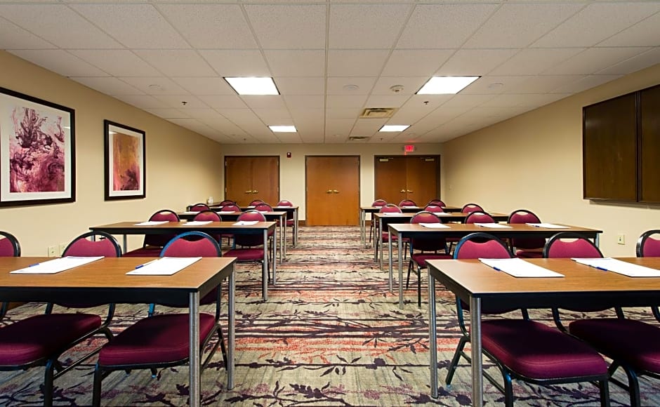 Holiday Inn Express & Suites Walterboro, an IHG Hotel