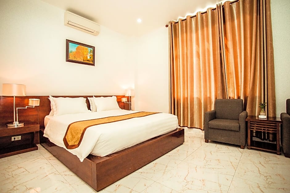 Royal Hotel Ninh Binh