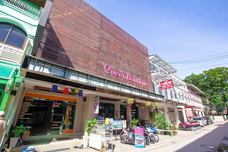 Queen Boutique Hotel