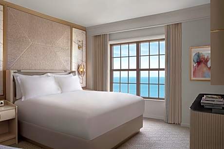 Bilevel Ocean Front Suite