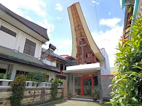 Toraja Banua Hotel
