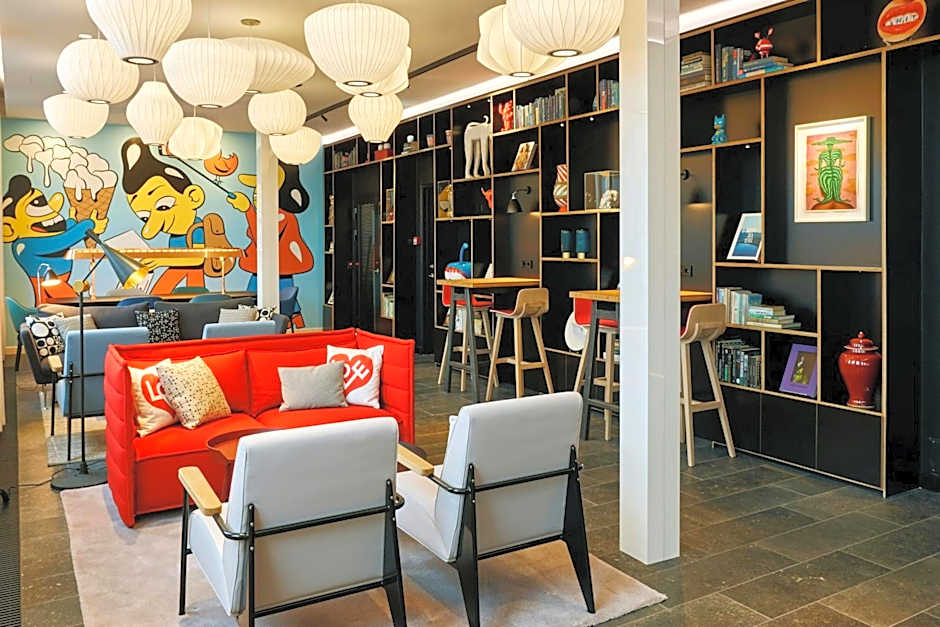 citizenM Copenhagen Radhuspladsen
