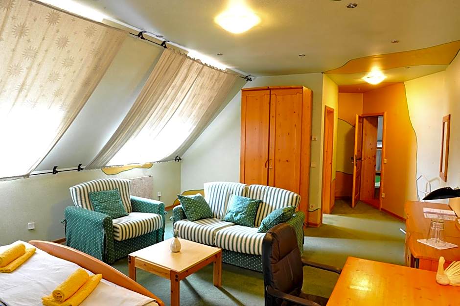 Gostilna in Prenočišča Brančurnik