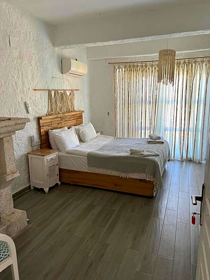 Alacati Boreas Hotel