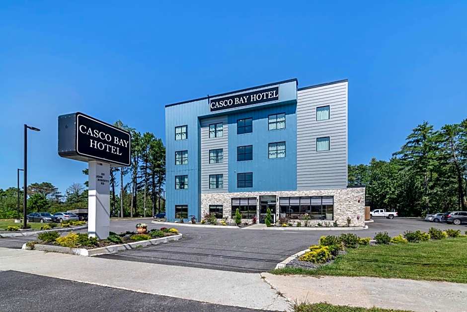 Casco Bay Hotel Portland Airport - Maine Mall, an Ascend Collection Hotel