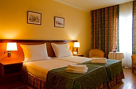 Single Room with Garden View