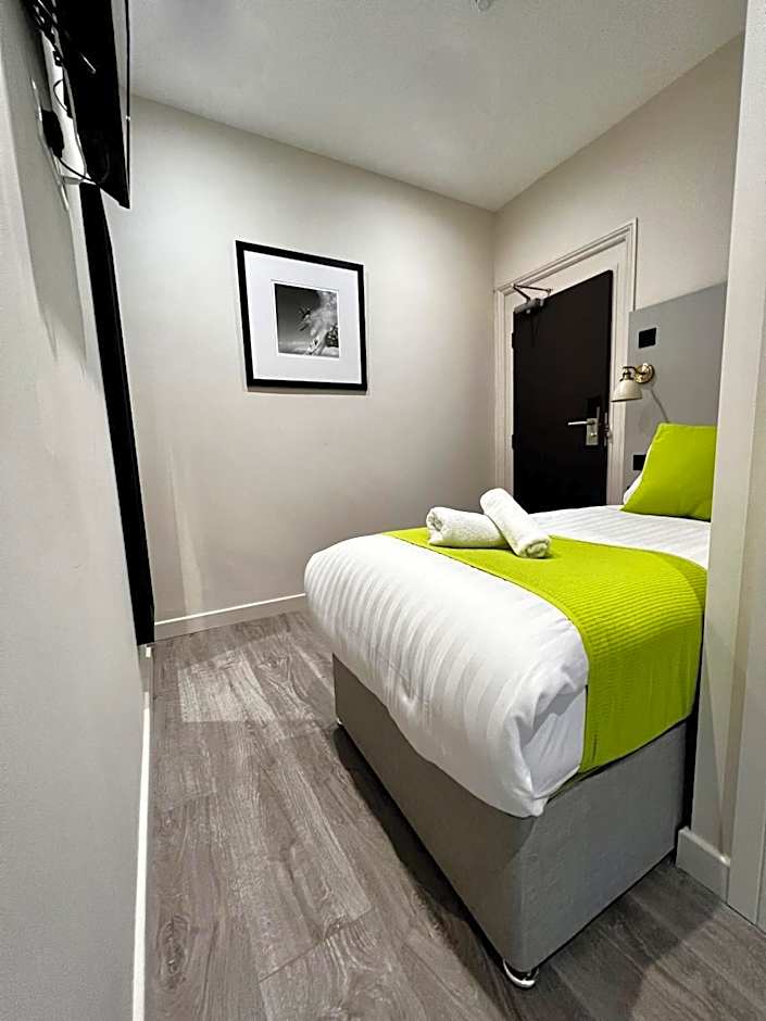 Pearl & Pebbles Eastbourne