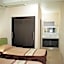 Suites del Sol Hotel & Apartments