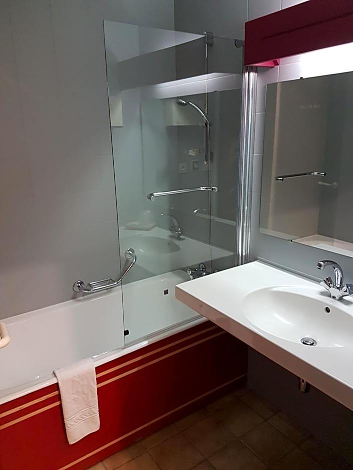 Hôtel Les Rives D'Allier