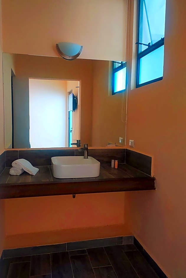 Oxi Hotel
