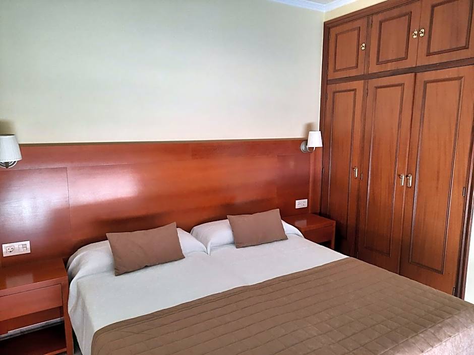 Hotel Cervantes