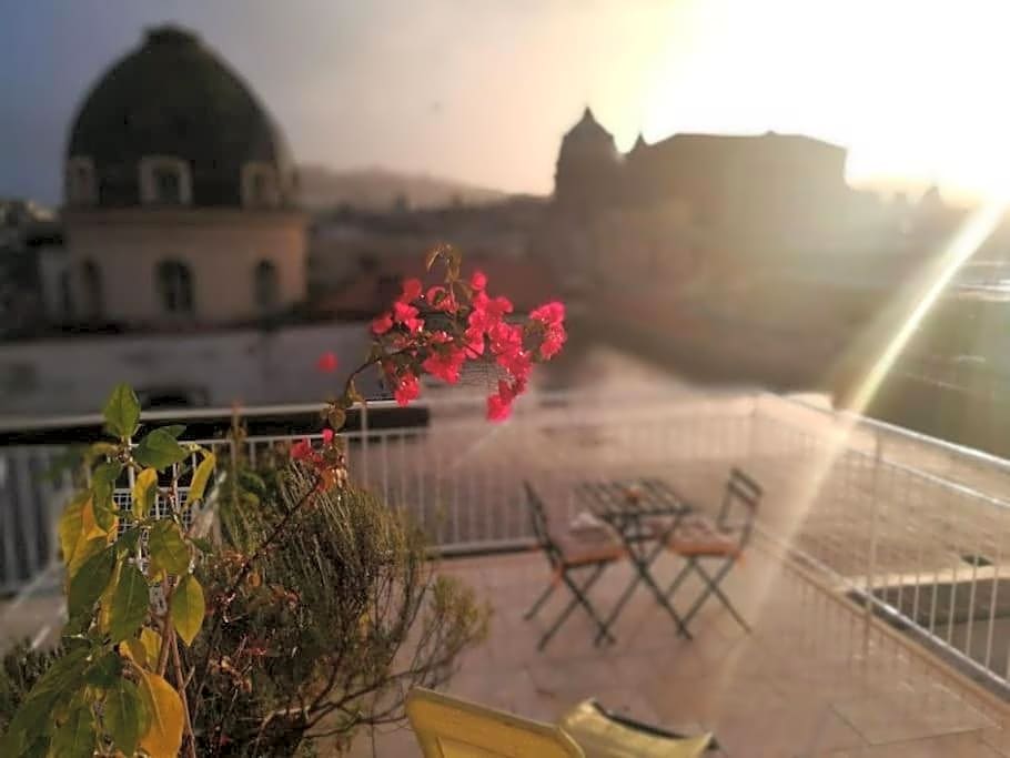 Naples in the history 4M