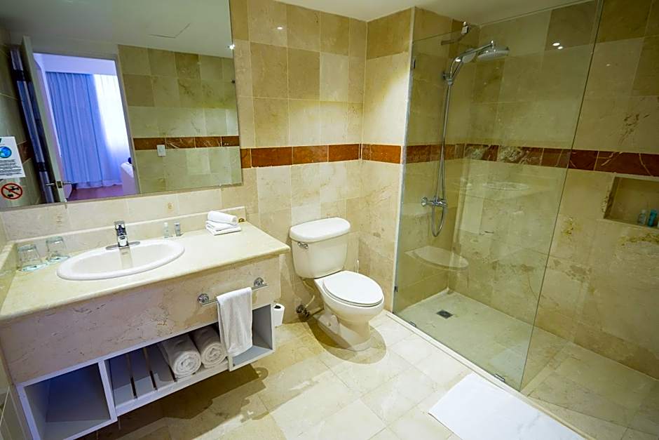 Viva Heavens by Wyndham, A Trademark All Inclusive