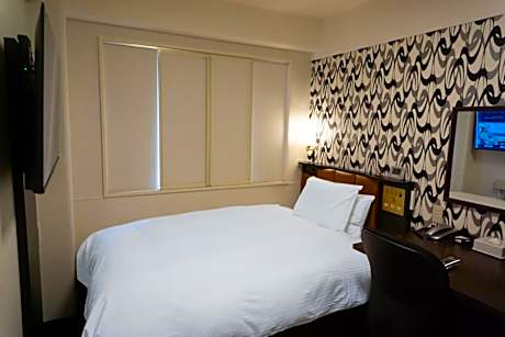 Single Room - Non-Smoking