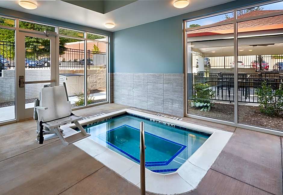 Candlewood Suites - Asheville Downtown By IHG