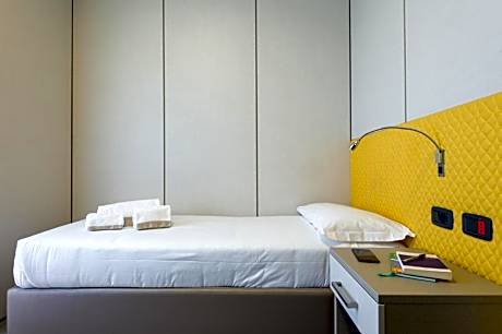 Economy Single Room