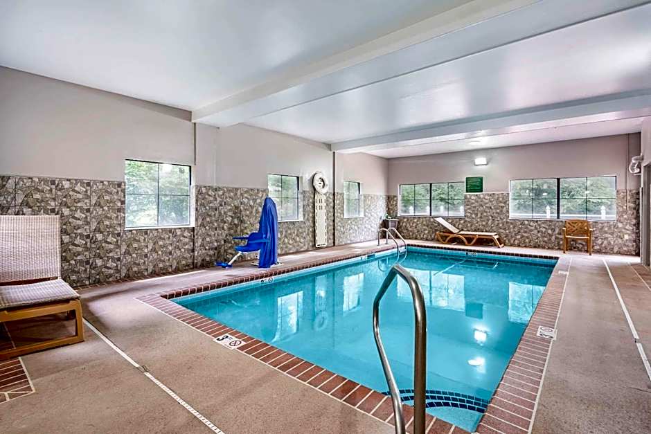 Country Inn & Suites by Radisson, Pickerington, OH