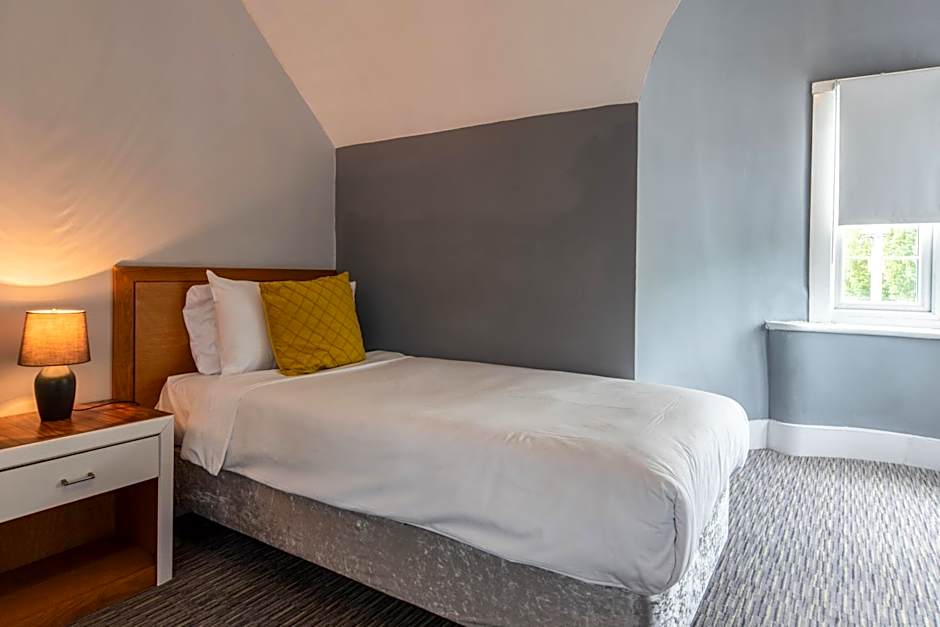 Best Western The Plough Hotel
